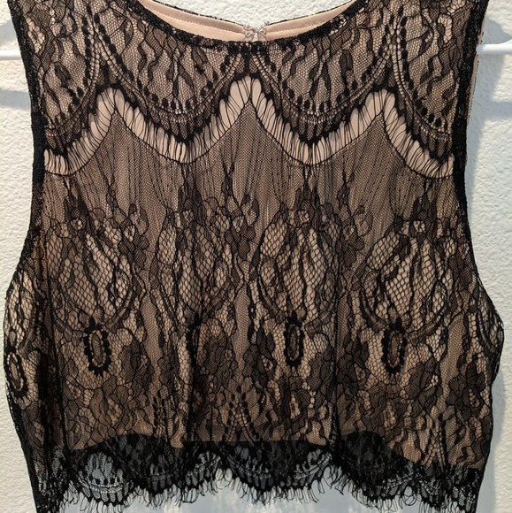 Black Lace Crop Top - Picture 3 of 3